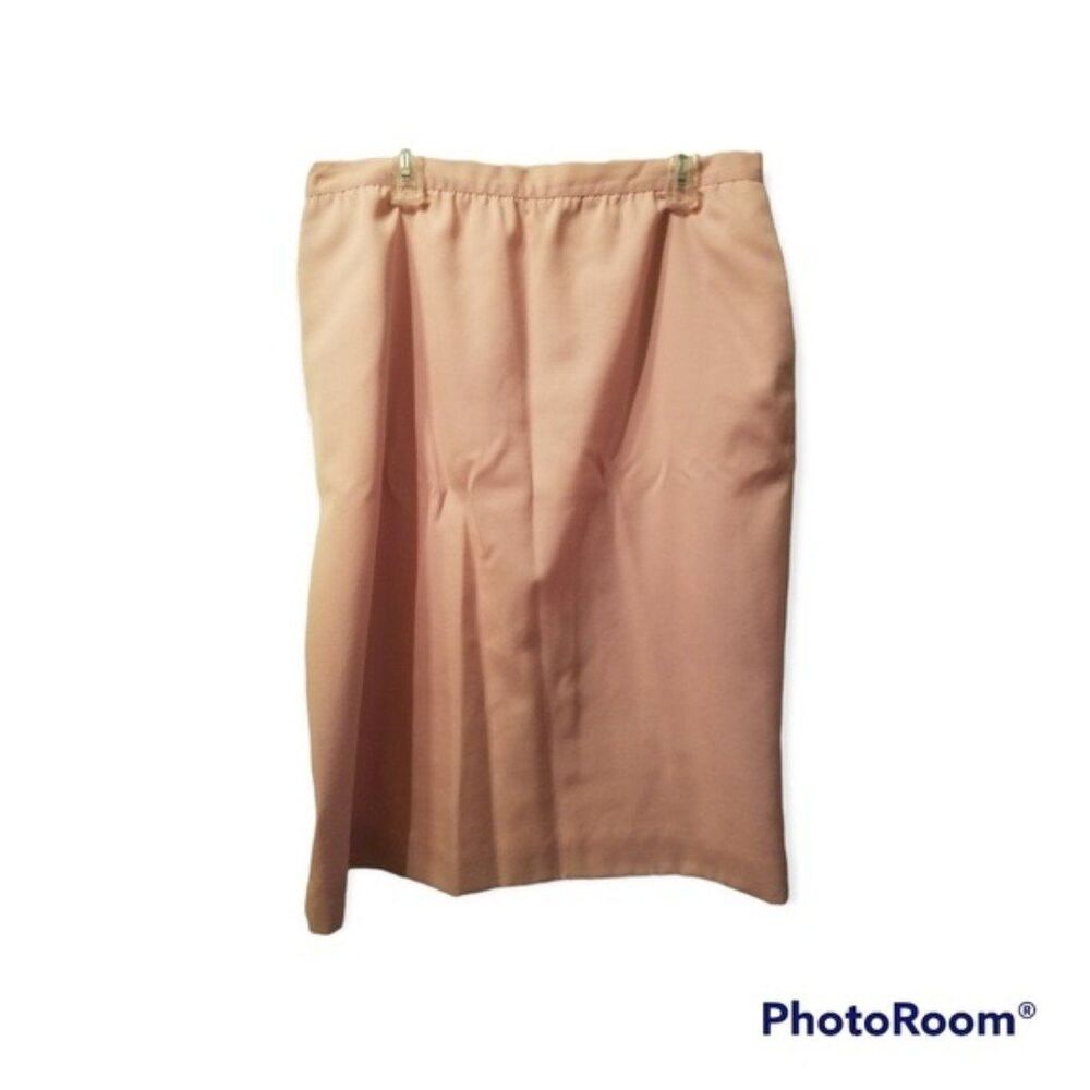 Vintage Pink Skirt Size 14